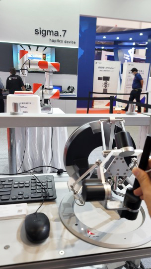 Ċellula tat-Tagħbija T fuq Robot Teleoperat 2